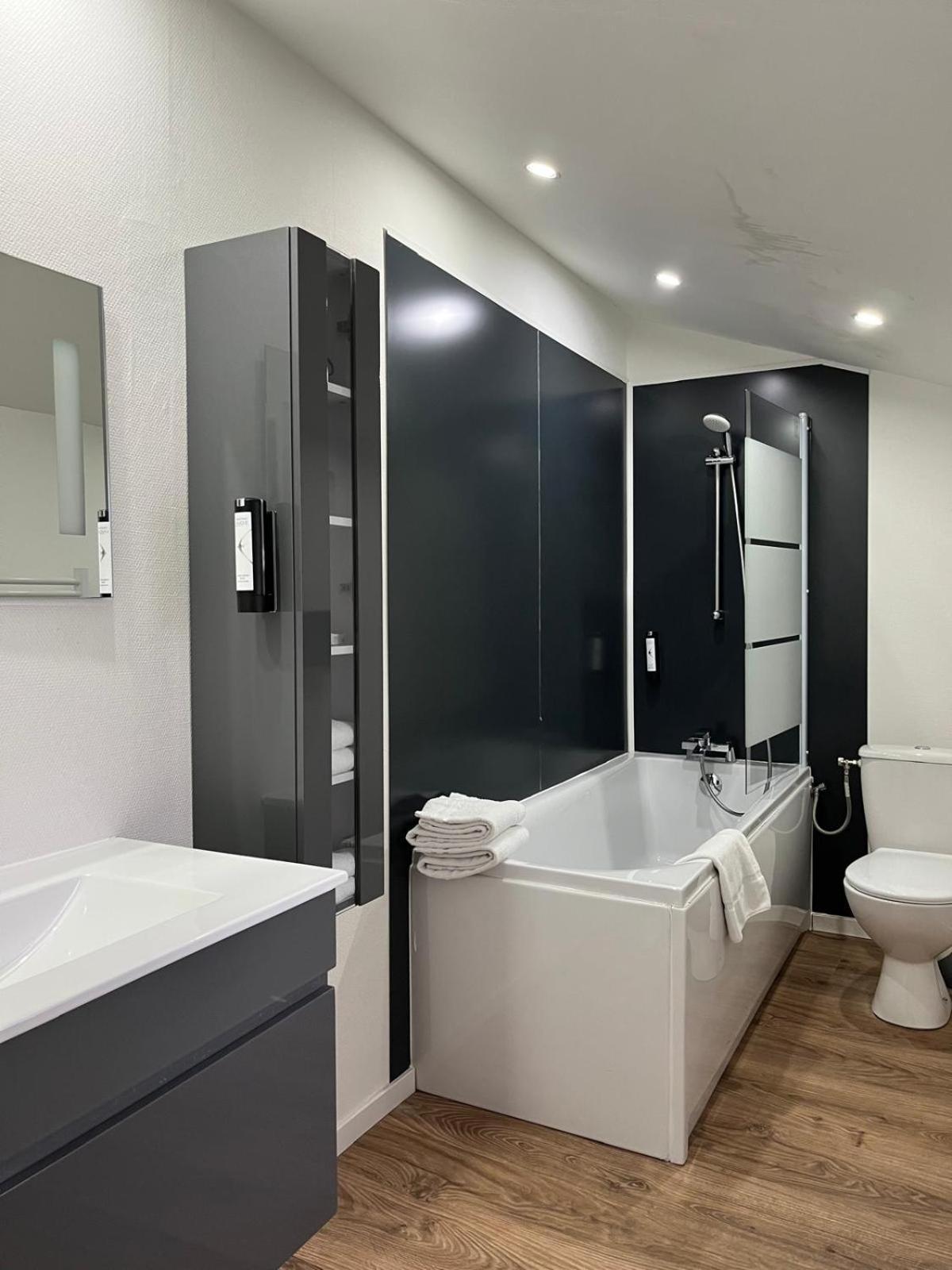 Hotel & Spa Le Renard Centre Châlons-en-Champagne Kültér fotó